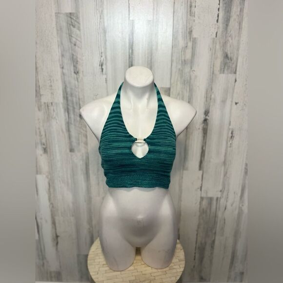 Green top - Picture 1 of 5
